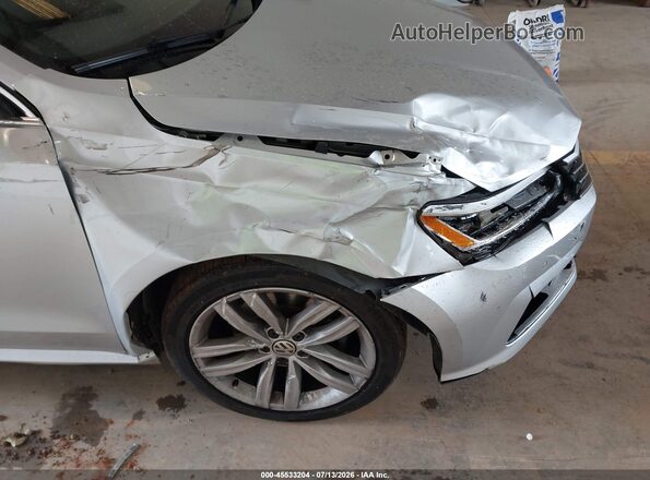 1VWBA7A31JC001453 2018 VOLKSWAGEN PASSAT Silver 
