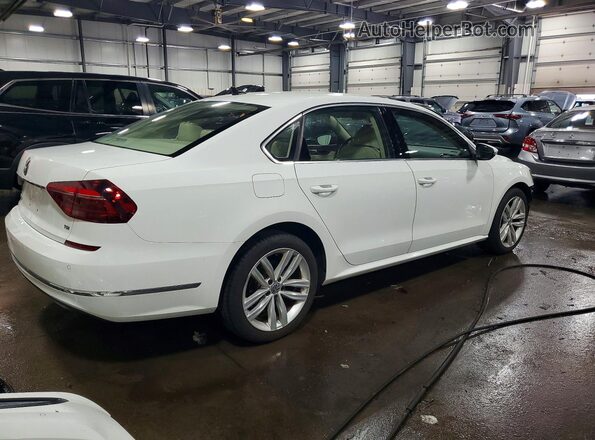 1VWBA7A31JC001730 2018 VOLKSWAGEN PASSAT White Задня права чверть