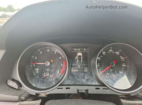 1VWBA7A34JC003164 2018 VOLKSWAGEN PASSAT Gray Вид щитка приладів