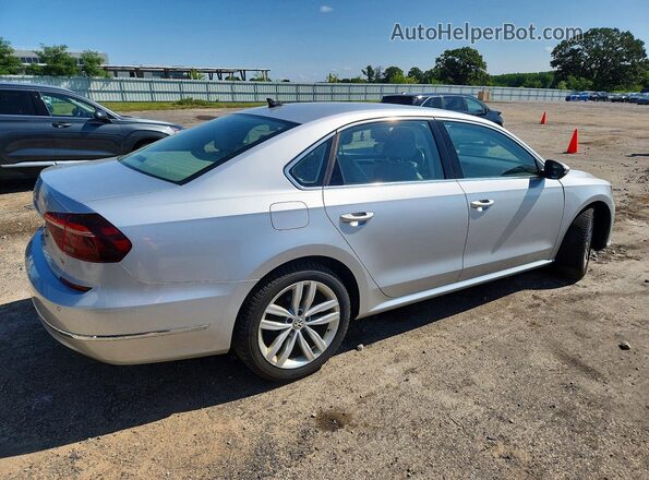 1VWBA7A34JC008204 2018 VOLKSWAGEN PASSAT Серебряный Задняя правая четверть