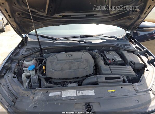 1VWBA7A34JC022832 2018 VOLKSWAGEN PASSAT Черный Вид сзади