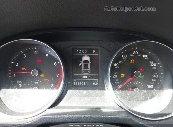 1VWBA7A34JC022832 2018 VOLKSWAGEN PASSAT Черный Вид задних сидений