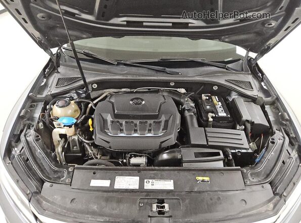 1VWBA7A34JC031983 2018 VOLKSWAGEN PASSAT Gray 