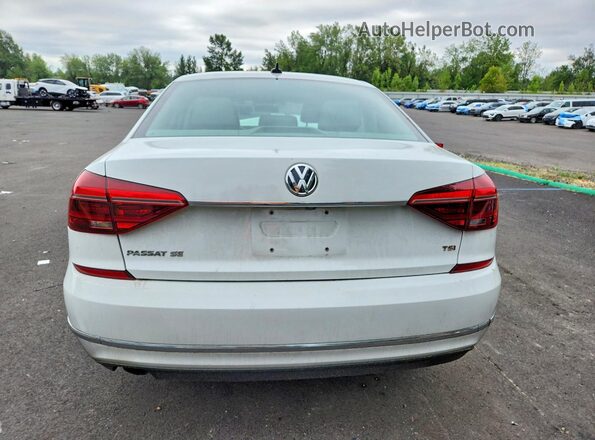1VWBA7A34JC040926 2018 VOLKSWAGEN PASSAT White Հետևի տեսք