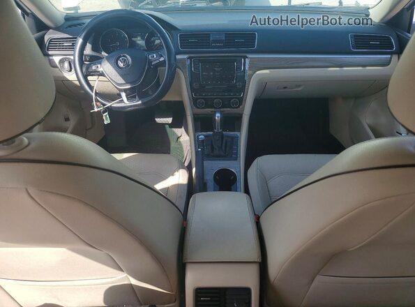1VWBA7A34JC046774 2018 VOLKSWAGEN PASSAT White Առջևի վահանակի տեսք