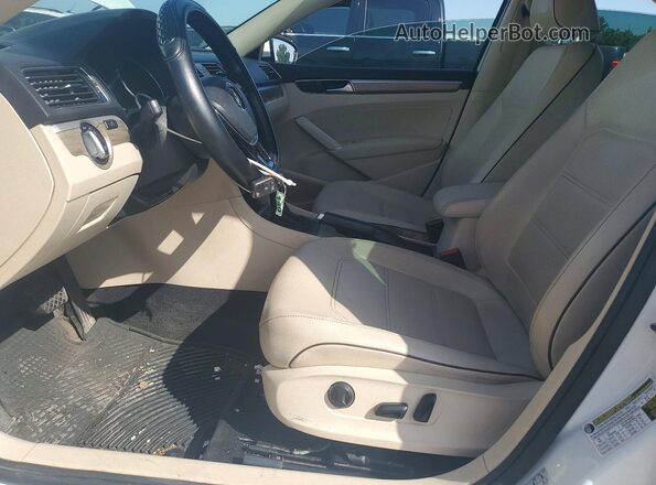 1VWBA7A34JC046774 2018 VOLKSWAGEN PASSAT White Սալոնի դիմացի տեսք