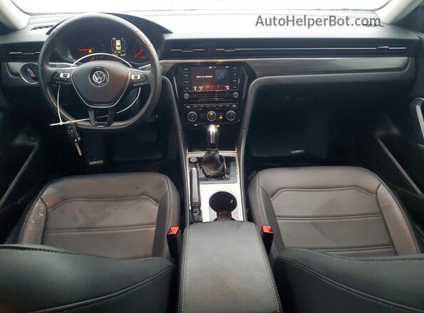 1VWBA7A34MC008501 2021 VOLKSWAGEN PASSAT White Вид панелі приладів