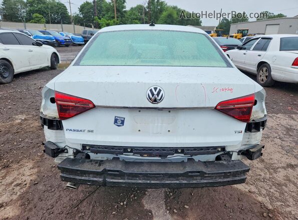 1VWBA7A35JC031488 2018 VOLKSWAGEN PASSAT White Rear view