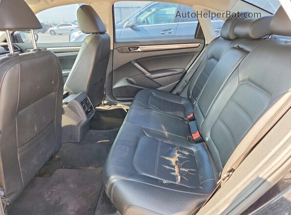 1VWBA7A36JC009807 2018 VOLKSWAGEN PASSAT Black Vista de los asientos traseros