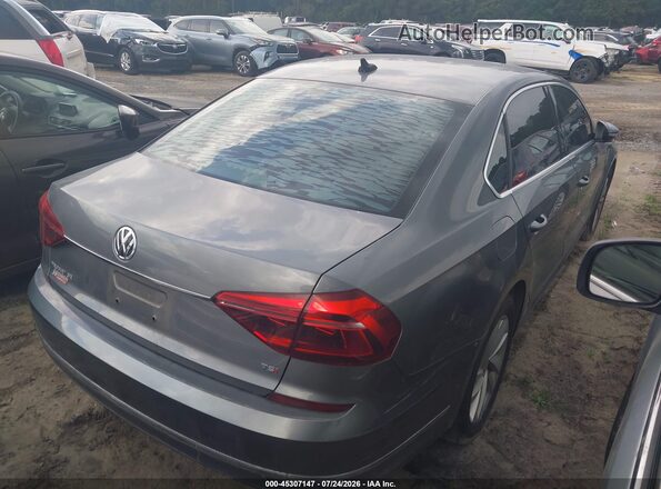 1VWBA7A36JC020239 2018 VOLKSWAGEN PASSAT Gray Rear right