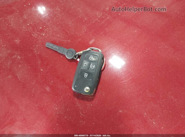 1VWBA7A37JC025711 2018 VOLKSWAGEN PASSAT Red Вид панелі приладів