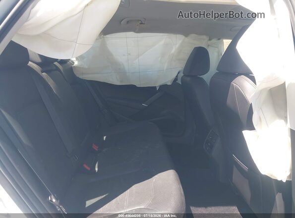1VWBA7A37JC026597 2018 VOLKSWAGEN PASSAT White VIN կոդի պիտակի տեսք