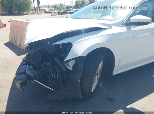 1VWBA7A37JC026597 2018 VOLKSWAGEN PASSAT White Դիմացի տեսք