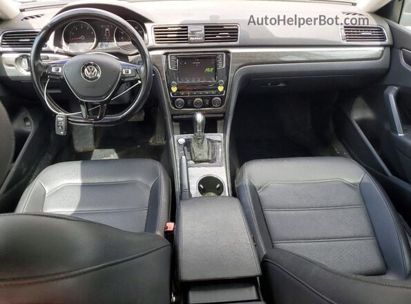 1VWBA7A3XJC006053 2018 VOLKSWAGEN PASSAT Charcoal Dashboard view