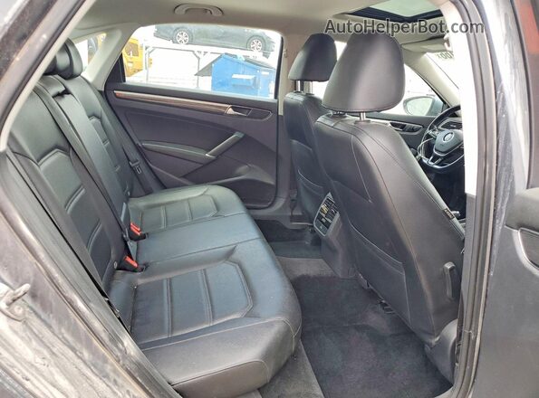 1VWBA7A3XJC006053 2018 VOLKSWAGEN PASSAT Charcoal Rear seats view