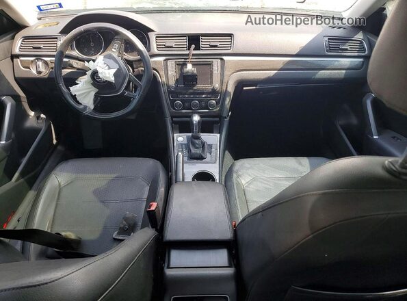 1VWBA7A3XJC019322 2018 VOLKSWAGEN PASSAT Silver წინა პანელის ხედი