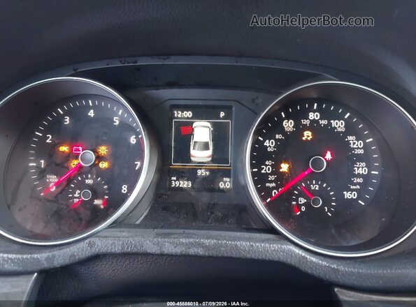 1VWBA7A3XJC024973 2018 VOLKSWAGEN PASSAT Black Vista de los asientos traseros