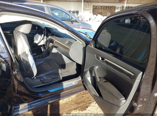 1VWBA7A3XJC024973 2018 VOLKSWAGEN PASSAT Black Vista interior delantera