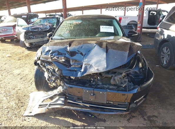 1VWBA7A3XJC024973 2018 VOLKSWAGEN PASSAT Black Vista interior trasera