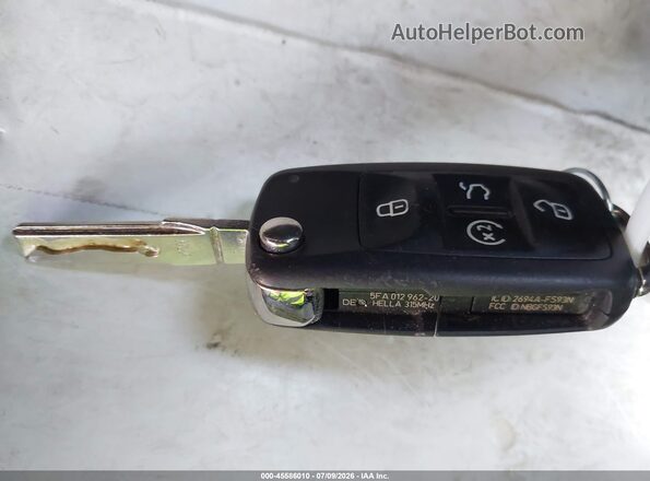 1VWBA7A3XJC024973 2018 VOLKSWAGEN PASSAT Black Vista del salpicadero