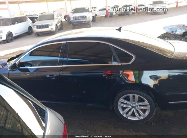 1VWBA7A3XJC024973 2018 VOLKSWAGEN PASSAT Black 