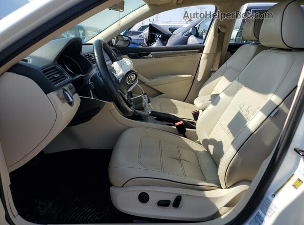 1VWBS7A32GC036363 2016 VOLKSWAGEN PASSAT White Սալոնի դիմացի տեսք