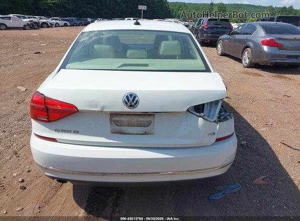 1VWBS7A34GC060504 2016 VOLKSWAGEN PASSAT White 