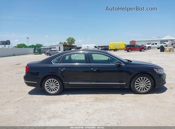 1VWBS7A35GC018665 2016 VOLKSWAGEN PASSAT Black Rear interior view