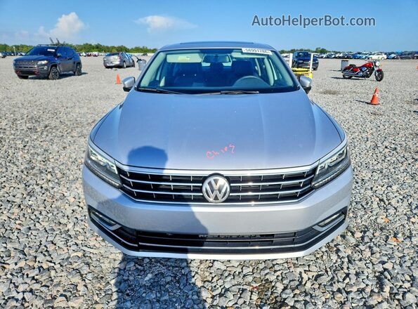 1VWBS7A36GC038469 2016 VOLKSWAGEN PASSAT Silver Front view