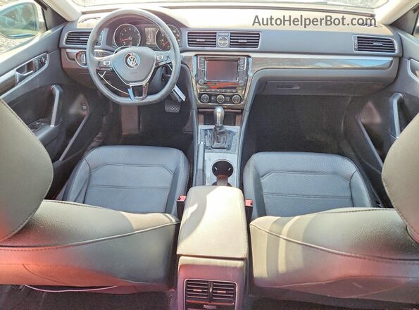 1VWBS7A36GC038469 2016 VOLKSWAGEN PASSAT Silver Dashboard view