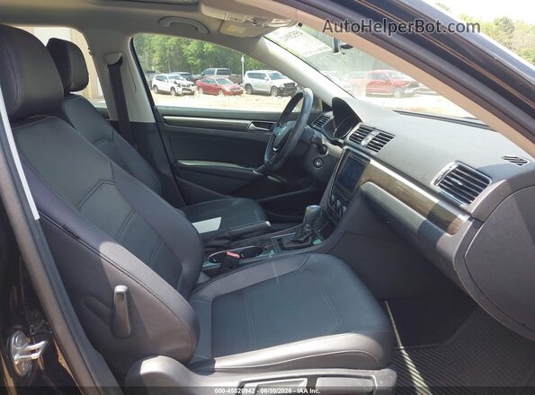 1VWBS7A37GC016500 2016 VOLKSWAGEN PASSAT Black Սալոնի դիմացի տեսք