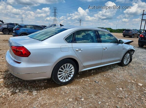1VWBS7A37GC062876 2016 VOLKSWAGEN PASSAT Серебряный Задняя правая четверть