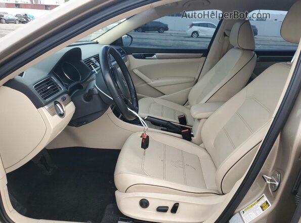 1VWBT7A30GC021003 2016 VOLKSWAGEN PASSAT Gold Սալոնի դիմացի տեսք