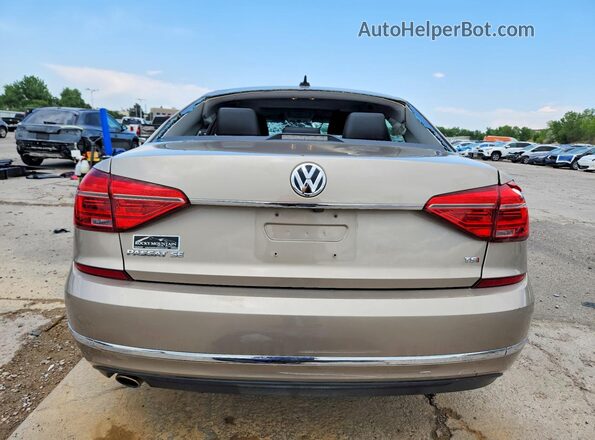 1VWBT7A31GC044225 2016 VOLKSWAGEN PASSAT Gold Widok z tyłu