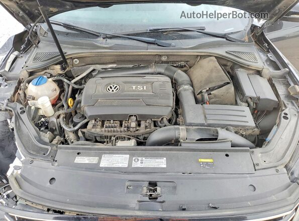 1VWBT7A33HC015536 2017 VOLKSWAGEN PASSAT Черный Вид задней части салона