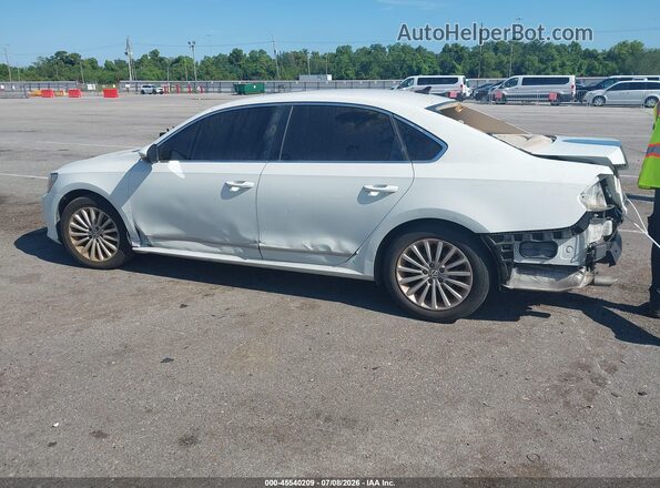 1VWBT7A35HC023640 2017 VOLKSWAGEN PASSAT Белый Панорамный вид салона 360°