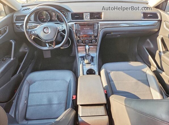 1VWBT7A38GC015661 2016 VOLKSWAGEN PASSAT Tan Dashboard view