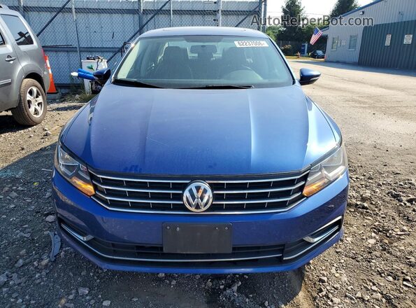 1VWBT7A3XHC075619 2017 VOLKSWAGEN PASSAT Blue Вид спереду