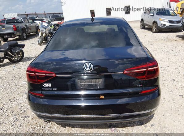 1VWBT7A3XHC077290 2017 VOLKSWAGEN PASSAT Black 