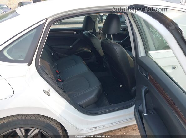 1VWCA7A3XLC025306 2020 VOLKSWAGEN PASSAT White Vista de la etiqueta del VIN