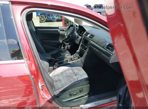 1VWCT7A33HC064823 2017 VOLKSWAGEN PASSAT Red Սալոնի դիմացի տեսք
