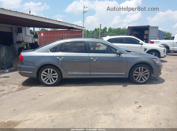 1VWCT7A37GC025554 2016 VOLKSWAGEN PASSAT Light Blue 360 interior view