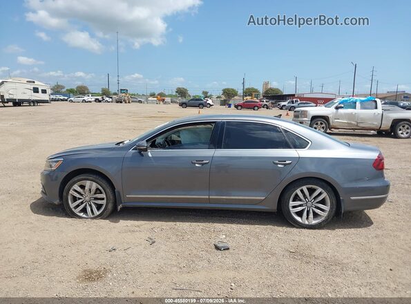1VWCT7A38HC032899 2017 VOLKSWAGEN PASSAT Gray Вид задньої частини салону