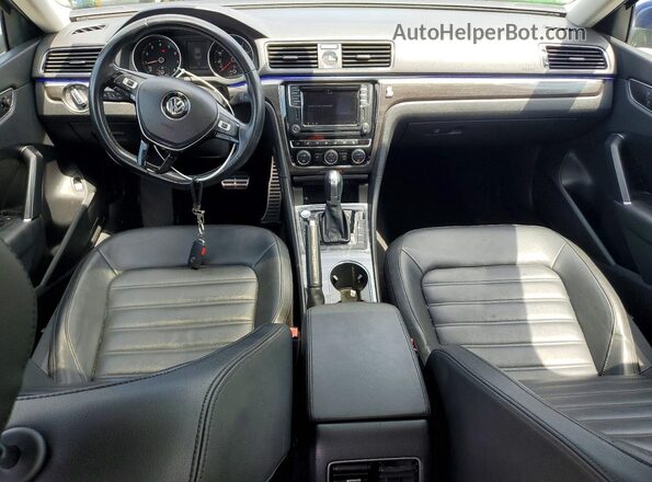 1VWCT7A38HC067118 2017 VOLKSWAGEN PASSAT Blue წინა პანელის ხედი