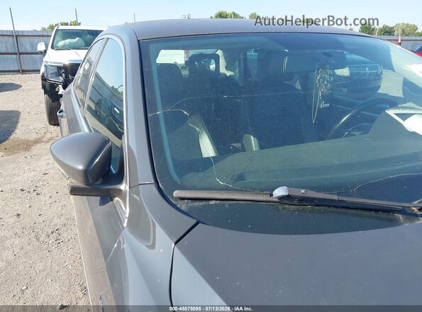 1VWDT7A30HC034277 2017 VOLKSWAGEN PASSAT Gray Вид спереду