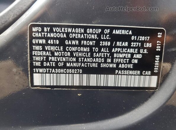 1VWDT7A30HC050270 2017 VOLKSWAGEN PASSAT Gray Widok naklejki z numerem VIN