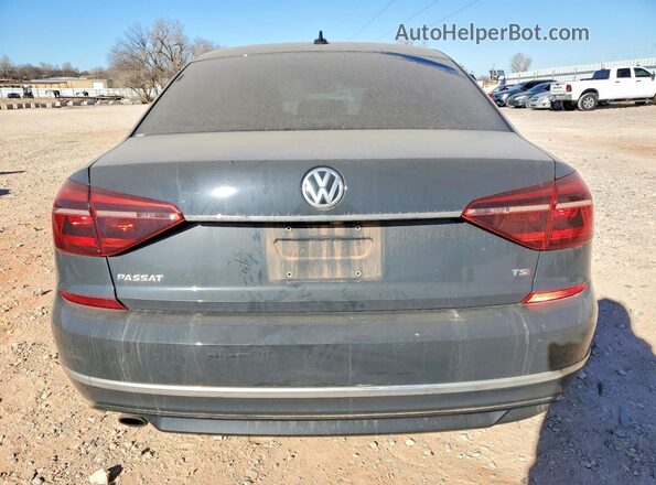 1VWDT7A31HC015687 2017 VOLKSWAGEN PASSAT Серый Вид сзади