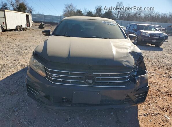 1VWDT7A31HC015687 2017 VOLKSWAGEN PASSAT Серый Вид спереди