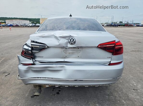 1VWDT7A31HC018881 2017 VOLKSWAGEN PASSAT Silver Вид ззаду