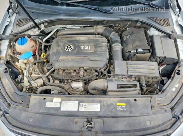 1VWDT7A31HC018881 2017 VOLKSWAGEN PASSAT Silver Вид задньої частини салону
